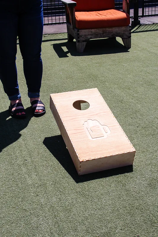Half size Cornhole set - image 1