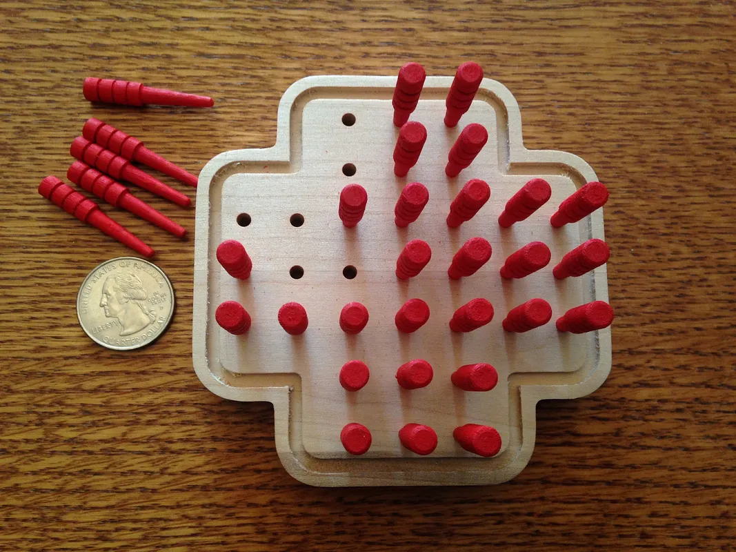 Peg Solitaire Game - image 1