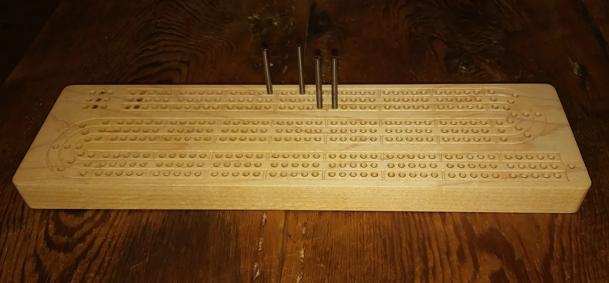 Compact Cribbage Board - image 3