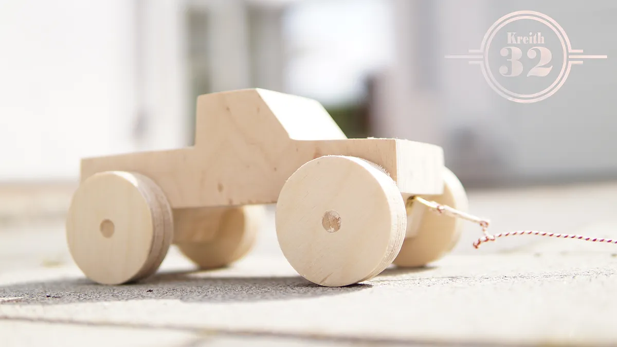 TOY Monstertruck - TOW AWAY GAME - image 1