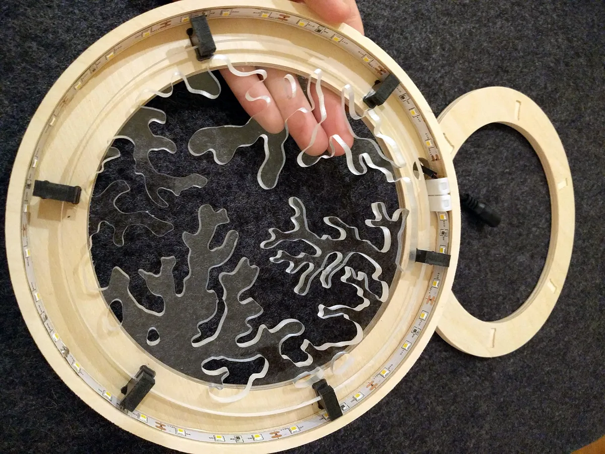 Coral Ring Light — Assemble the light