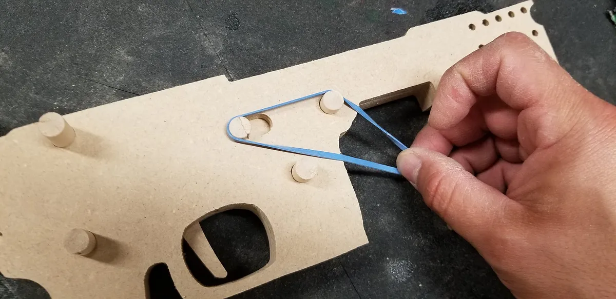 Han Rubber Band gun — Add a rubber band 