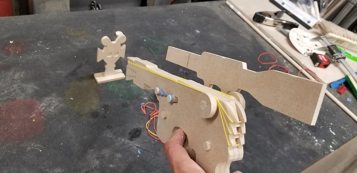 Han Rubber Band gun — Target practice