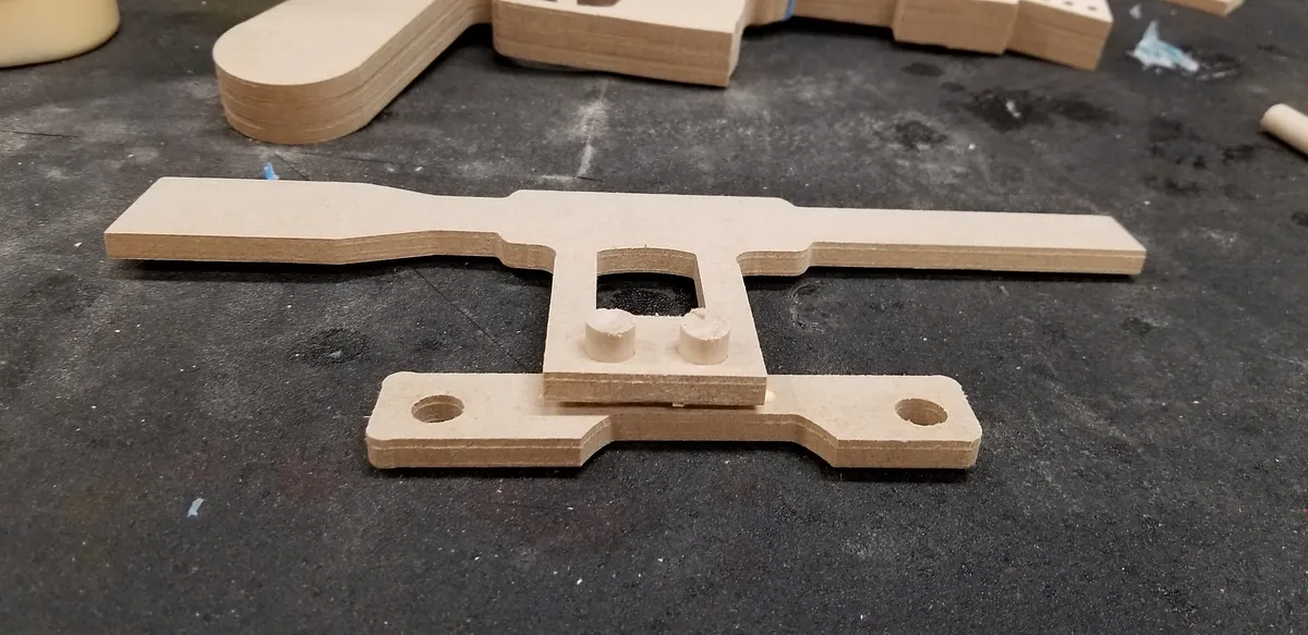 Han Rubber Band gun — Assemble and glue the scope (image 3)