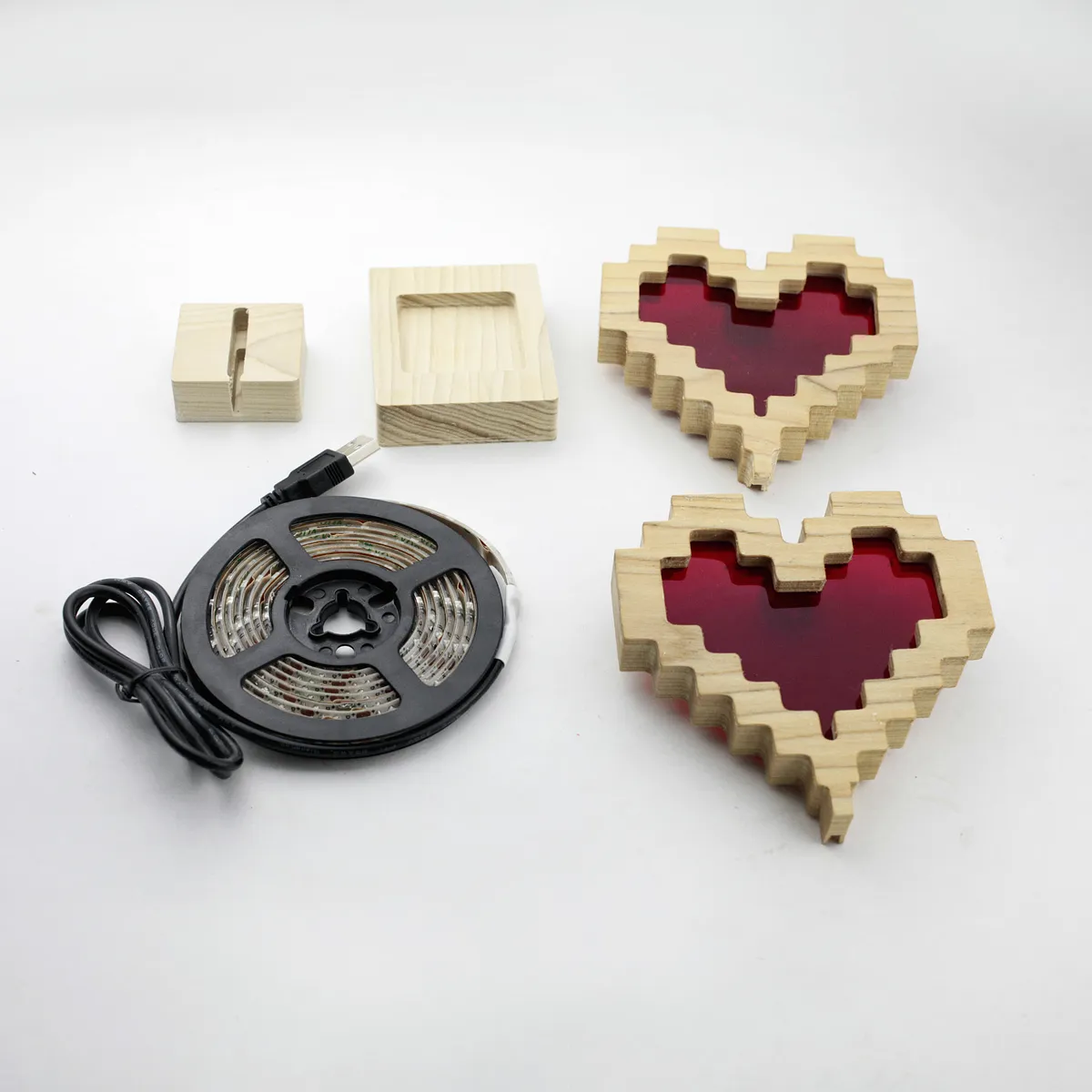 8-Bit Heart Light — Carve Parts