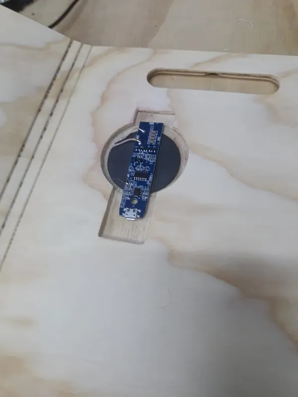 Modern Laptop Table with wireless charger - image 14