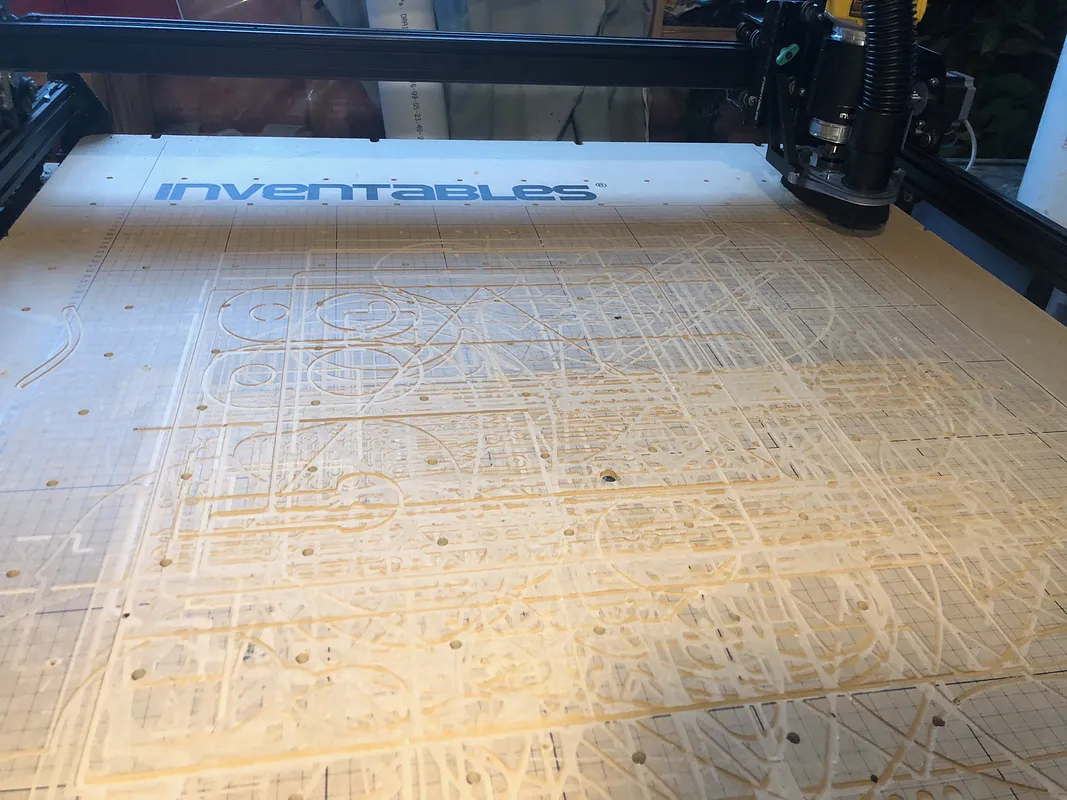 wasteboard hole pattern 1000mm x 1000mm - image 1