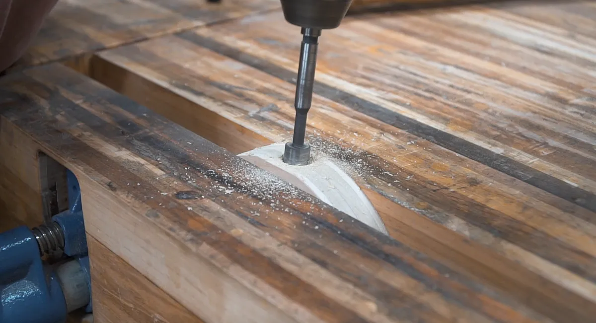 DIY Flat Pack LED Desk Lamp — Cutting Out and Finishing Wood Pieces (image 4)