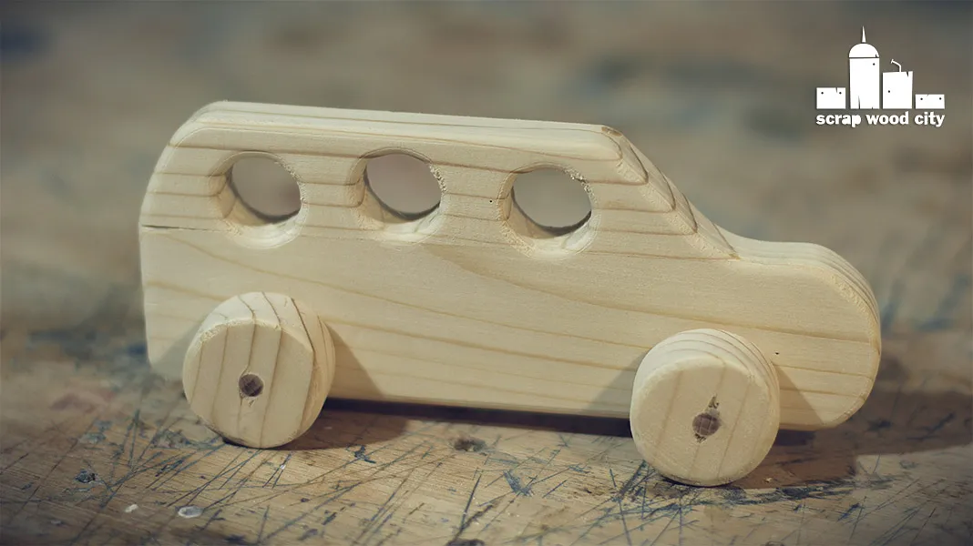 Wooden toy car - image 1