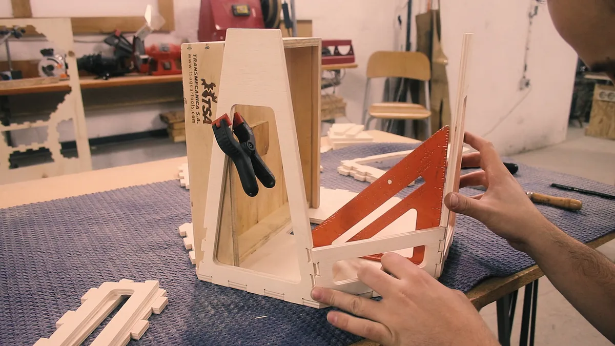 Box - jointed Table - Cactus! Workshop — Adjust the finger joints (image 2)