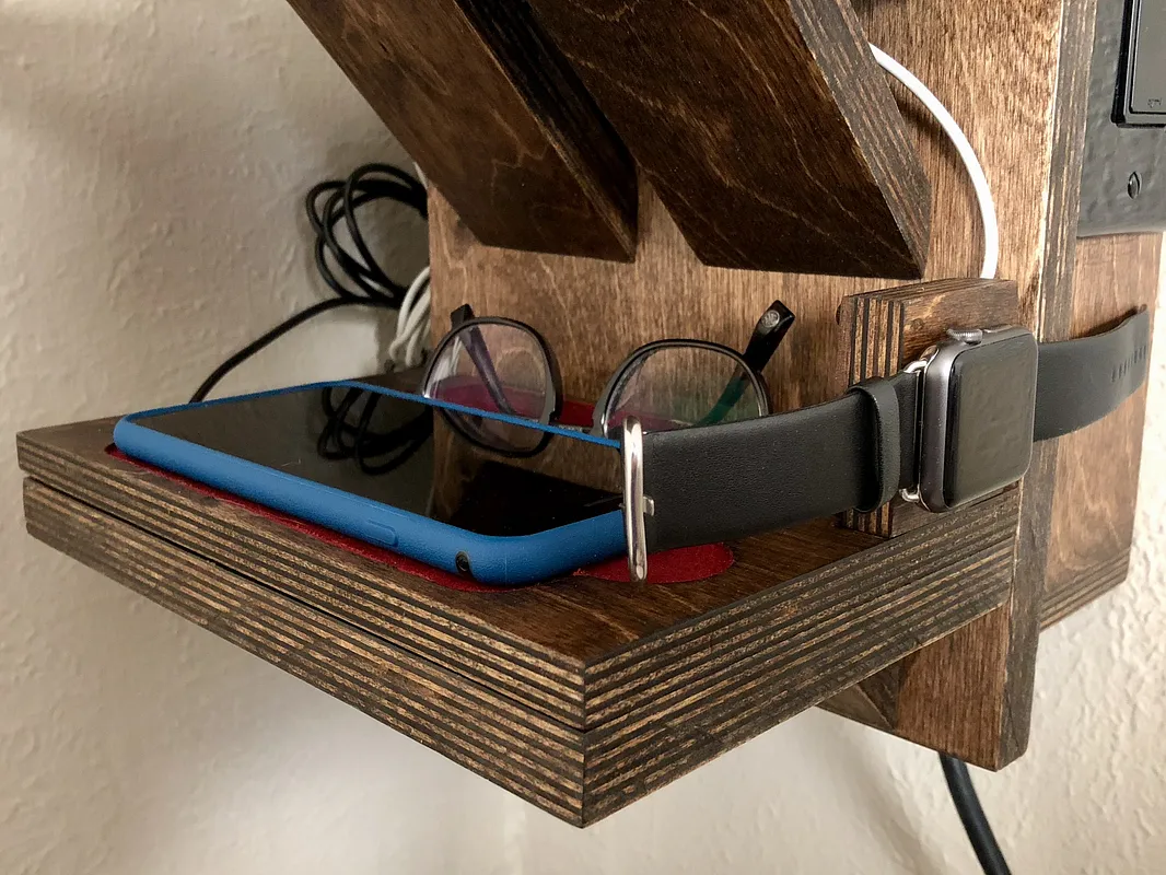 iPhone 8 Plus Charging Pad - image 2