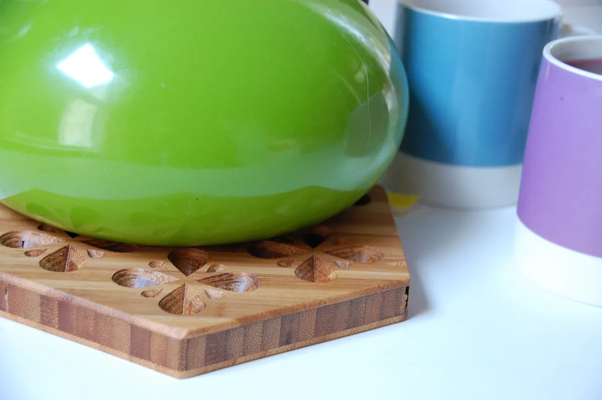 Teardrop trivet - image 2