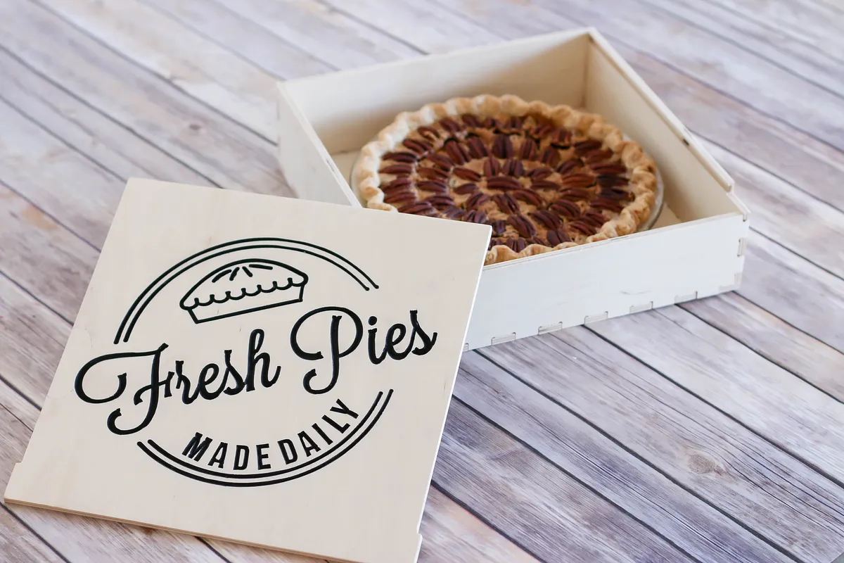 Wooden Pie Boxes - image 3