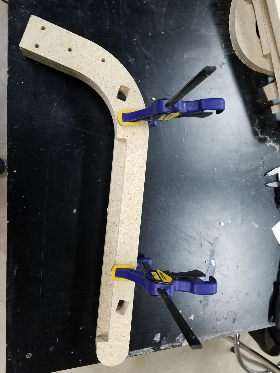 Chair — Glue the pieces together (image 2)