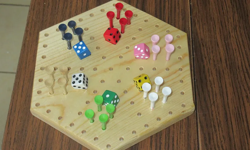  Wahoo Puzzle  8 INCH MODEL  - image 1