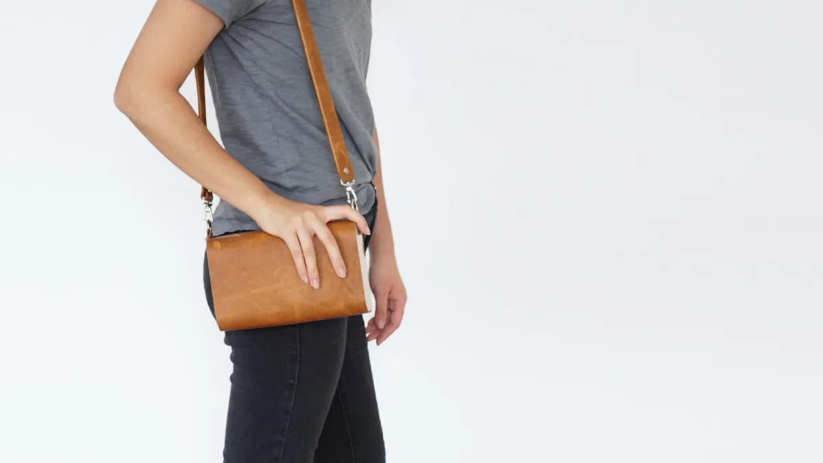 Wood and Leather Bag - image 3