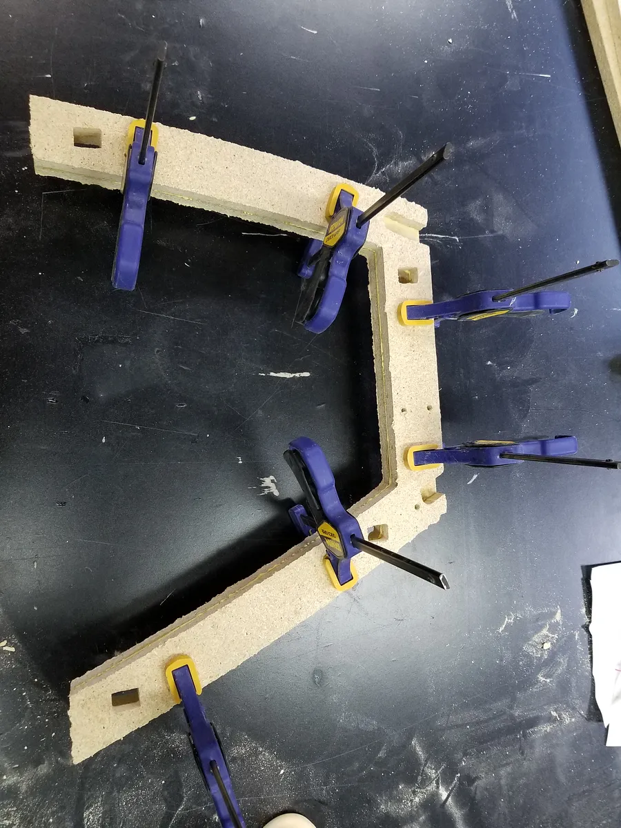 Chair — Glue the pieces together (image 6)