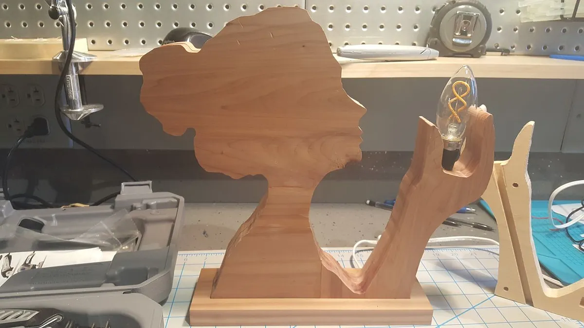 Woman Silhouette Lamp Carvey Version - image 1