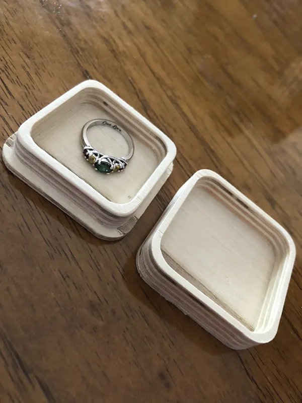 Fitted lid box - image 4