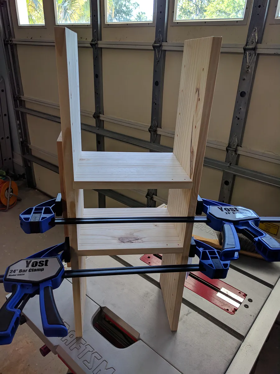 Floating Hutch — Step 7- Begin Assembly (image 4)