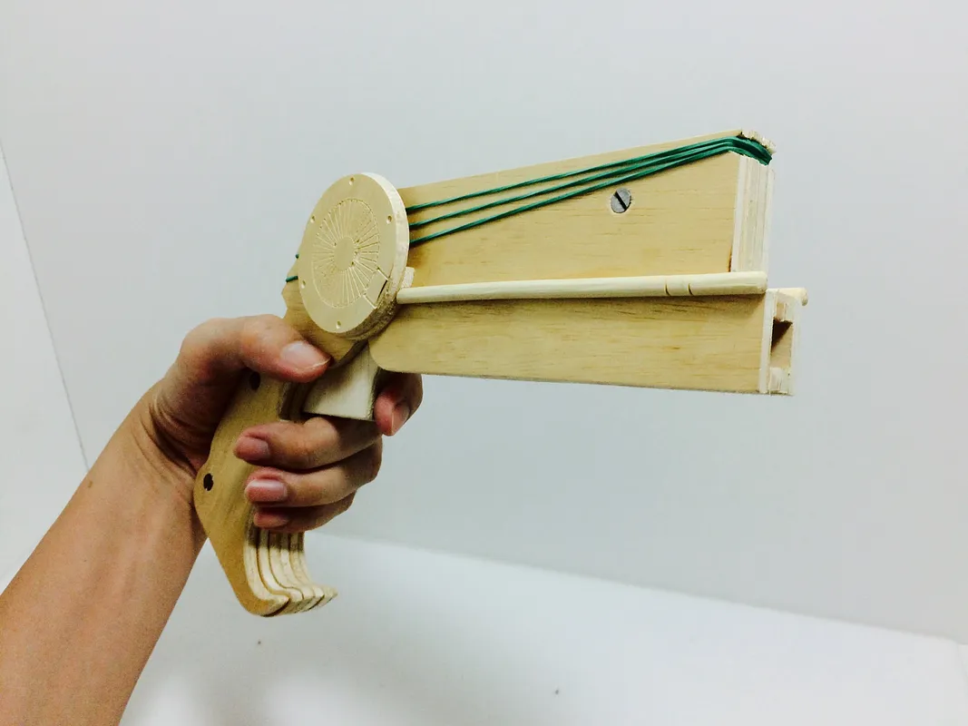 Batman Style Rubber-band Gun - image 3