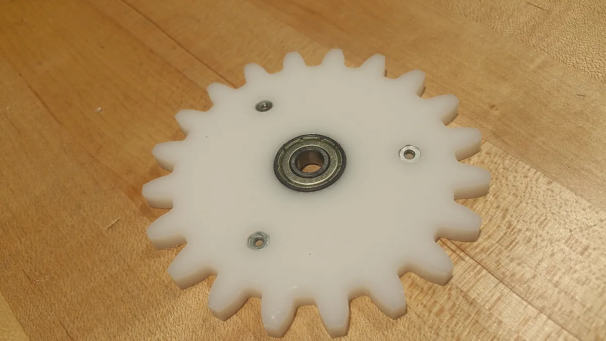 The "BoJimble" 7-Gear Table Toy — Cut the Small Gears (image 2)