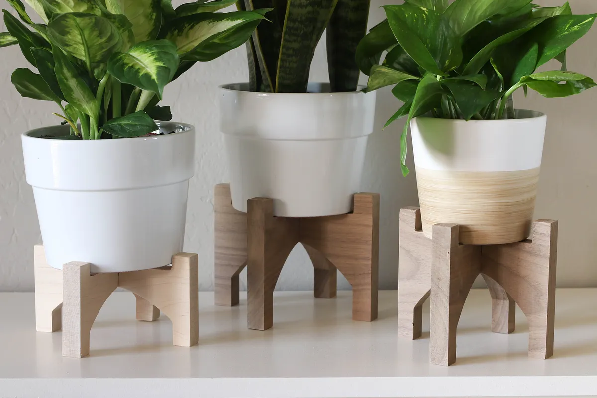 Interlocking Plant Stand - image 2