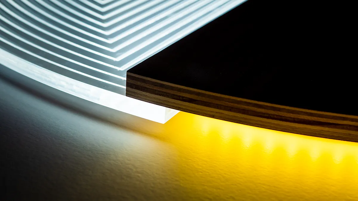Wall Lamp - image 2