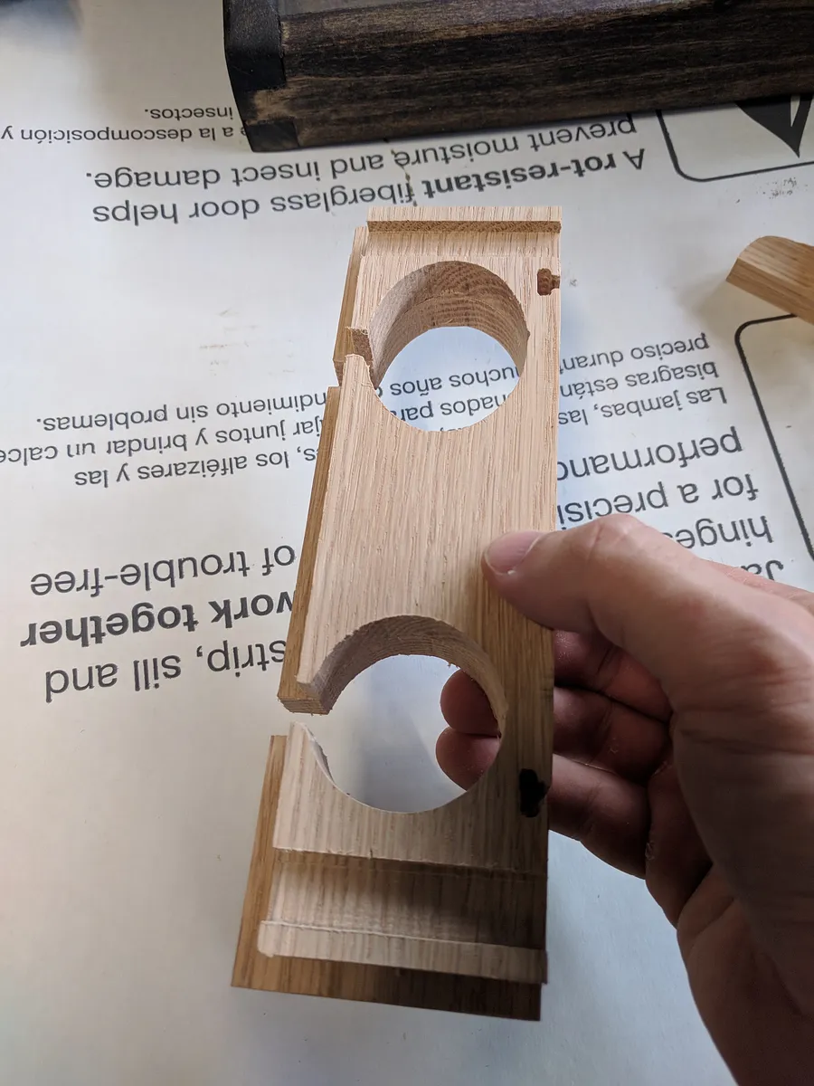 Man Shave(r Shelf) — Step 3: Assemble, Glue and Clamp (image 4)