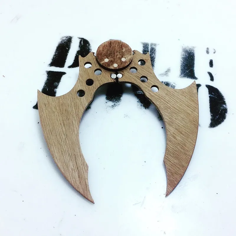 Folding Batarang - image 1
