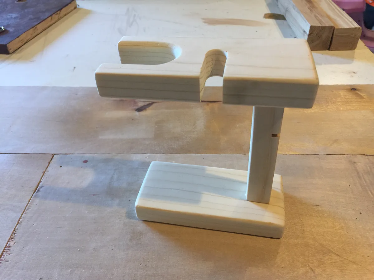 Shaving Stand — Assemble and finish!