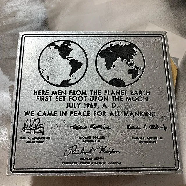 Apollo 11 Plaque - image 1