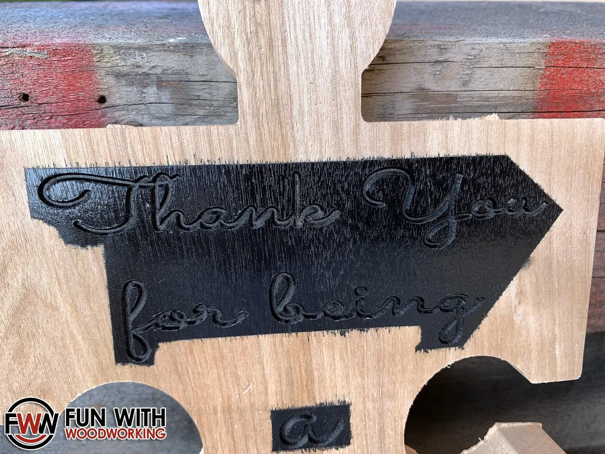 Puzzle piece plaque — Paint the text (image 5)