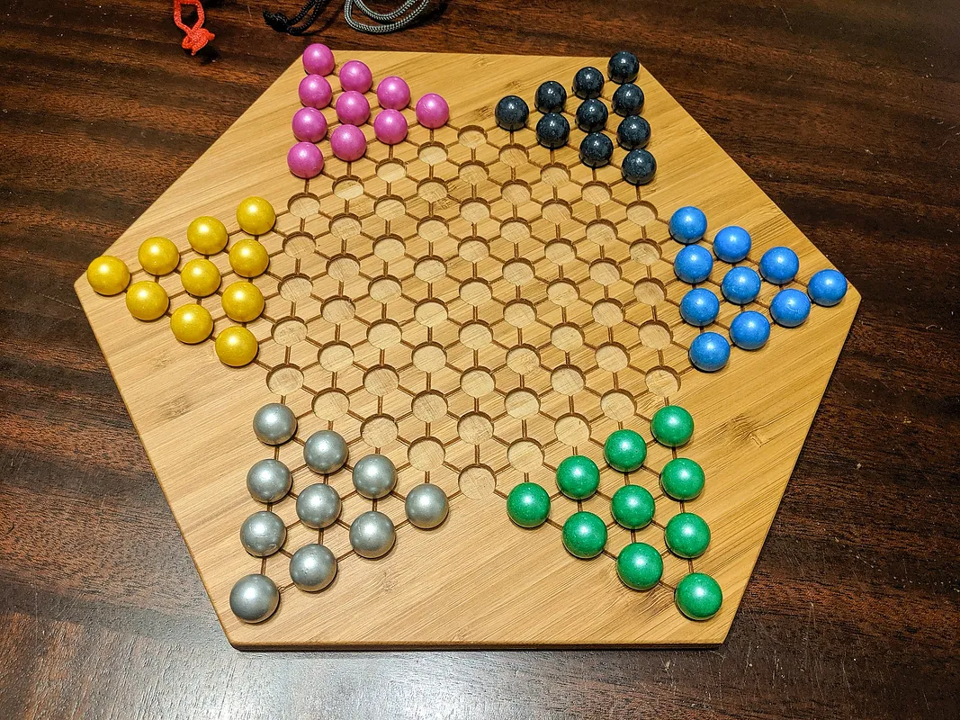 Chinese Checkers - image 2