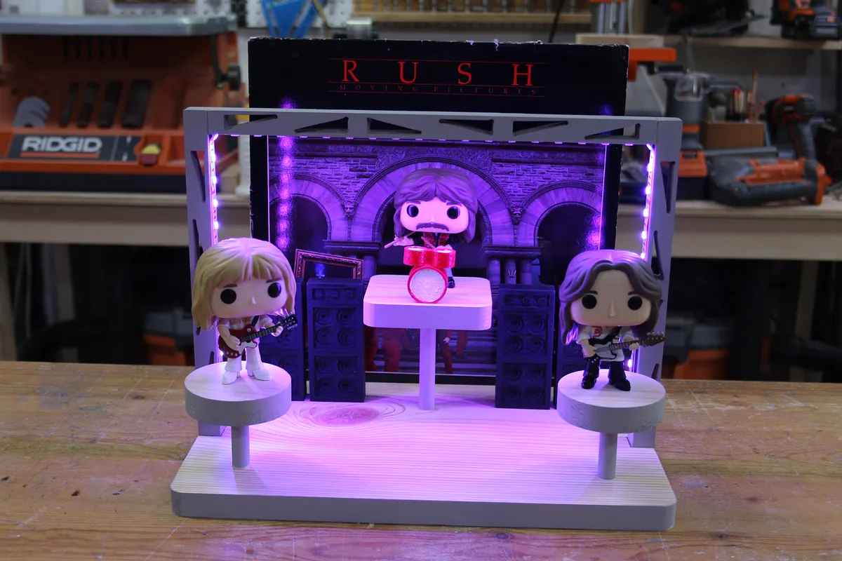 Funko Pop Rocks Stage Set - image 2