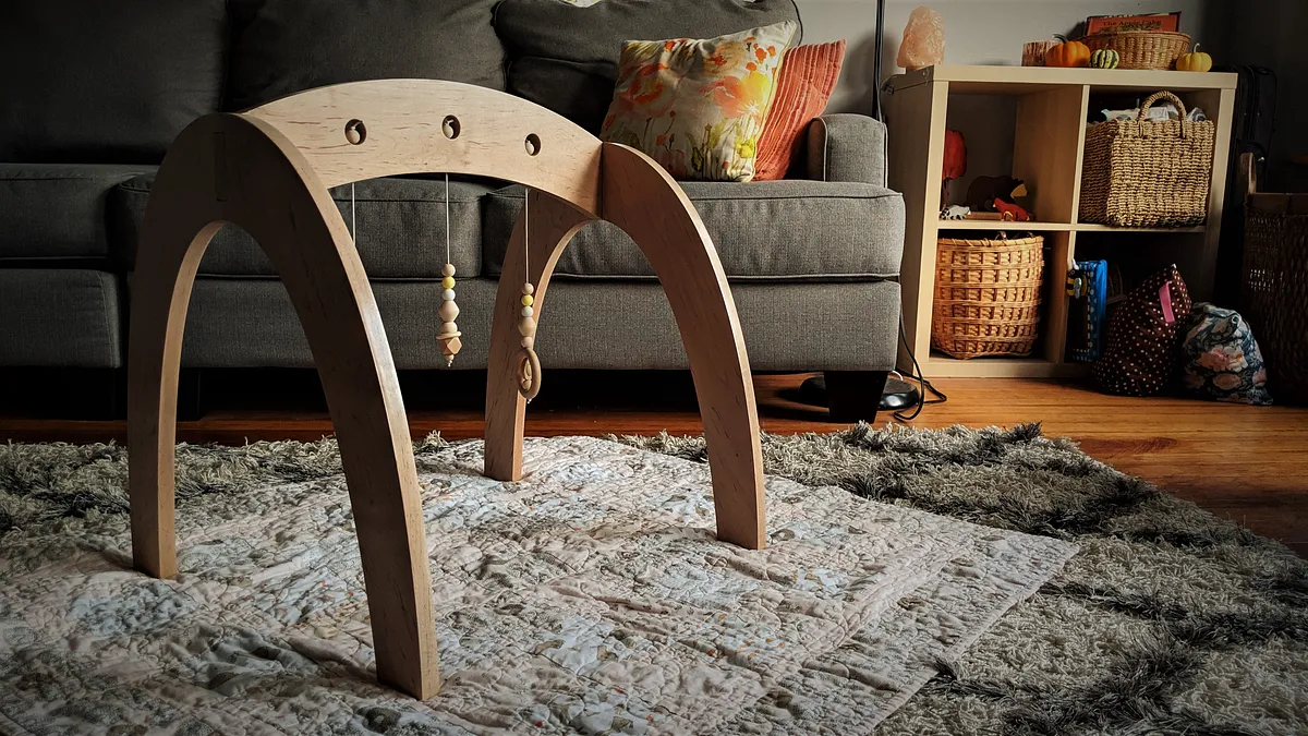 wooden baby gym - image 1