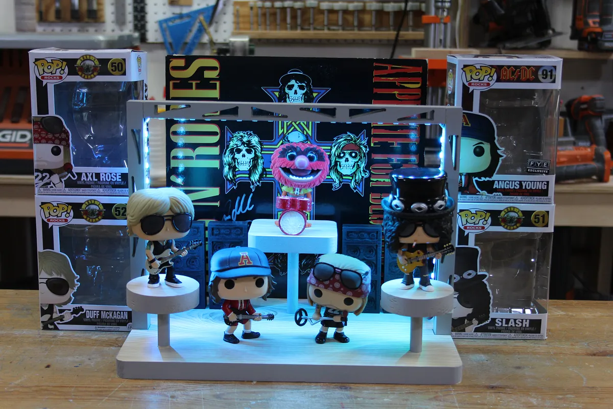 Funko Pop Rocks Stage Set - image 3