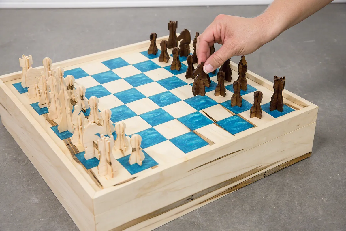DIY Chess and Checkers Board - image 4