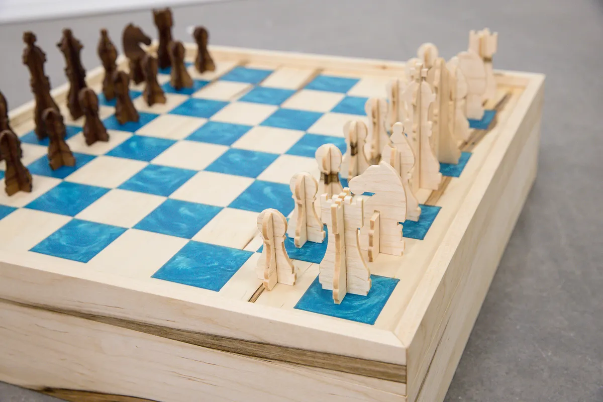 DIY Chess and Checkers Board - image 5