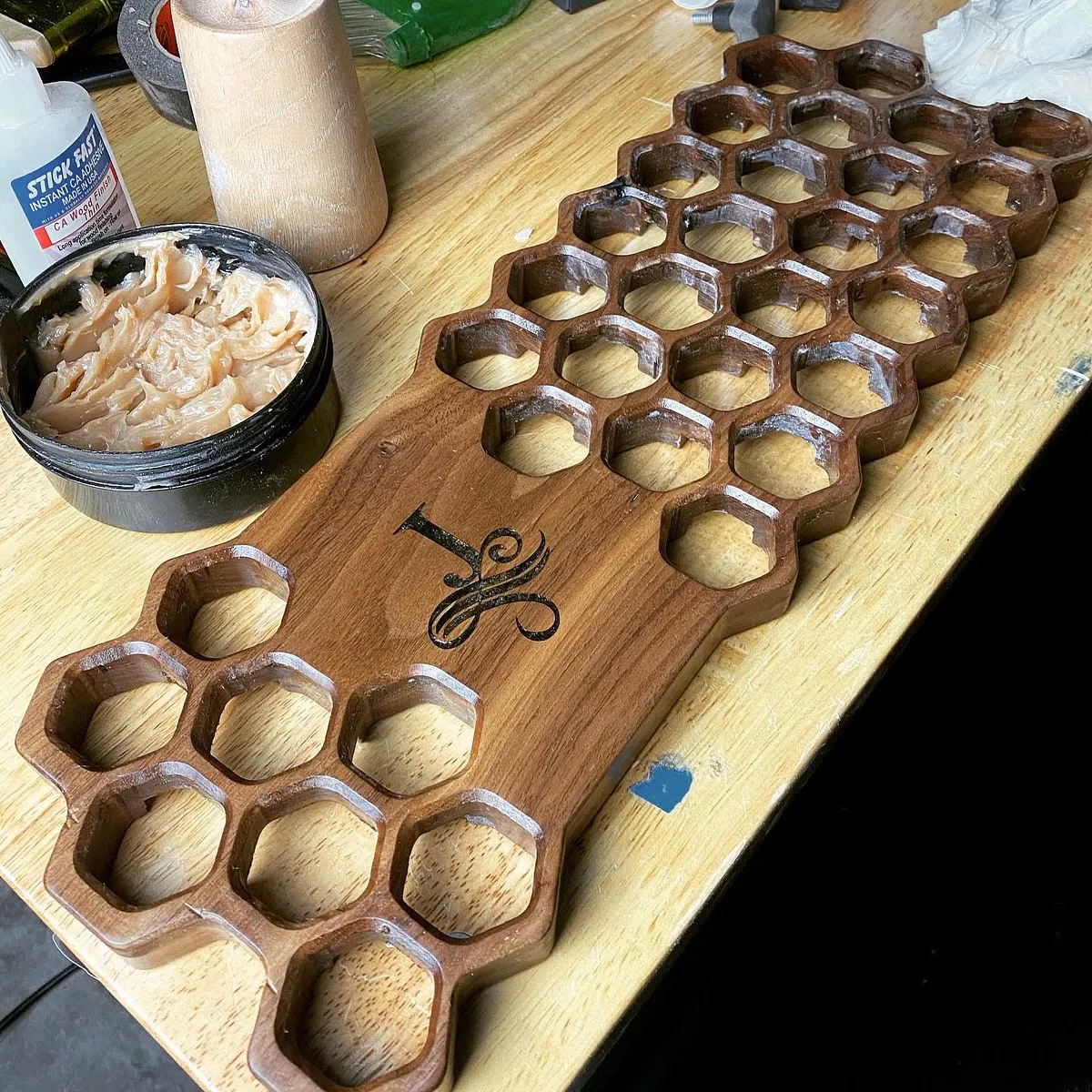Honeycomb Egg Trivet — Finishing