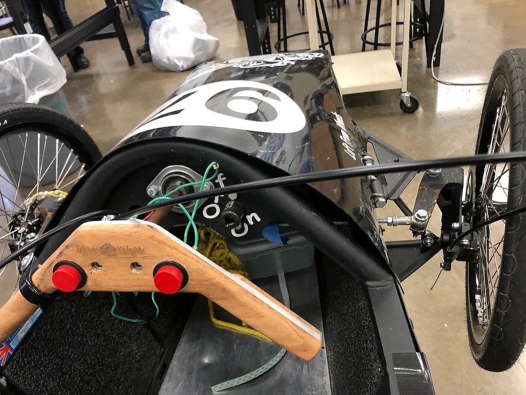 Steering wheel - image 1