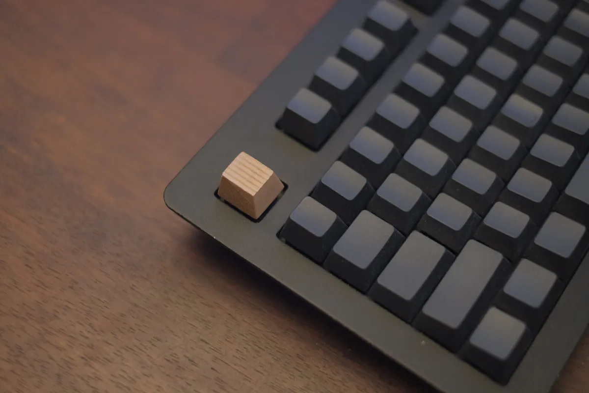 Timber Keycaps Cherry Stem - image 2