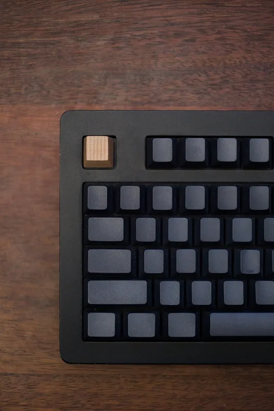 Timber Keycaps Cherry Stem - image 3
