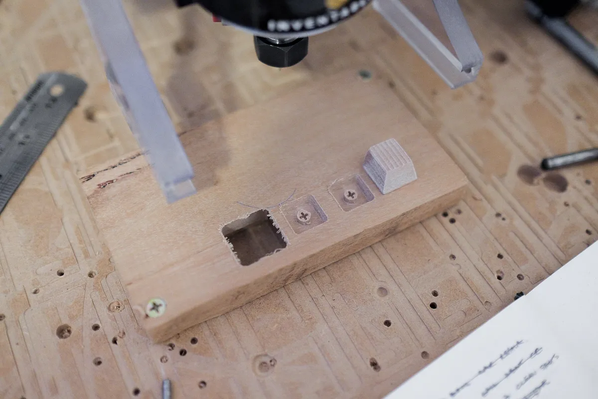 Timber Keycaps Cherry Stem - image 5