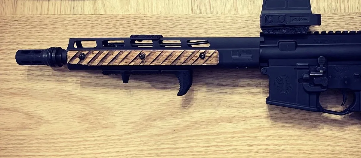 8" MLOK rail cover by Exodus Customs - image 1