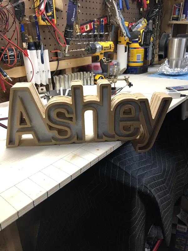 Remake of "Building an Illuminated Sign" - image 2