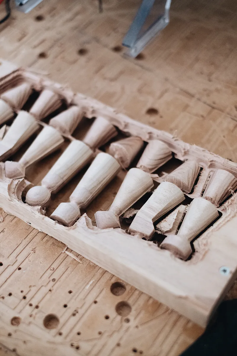 Concrete Chess Set — Carving Chess Pieces (image 4)