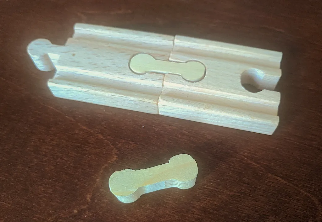 Wooden train track connector - image 1