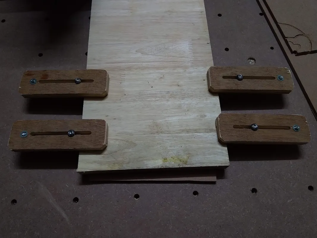 Clamps - image 2
