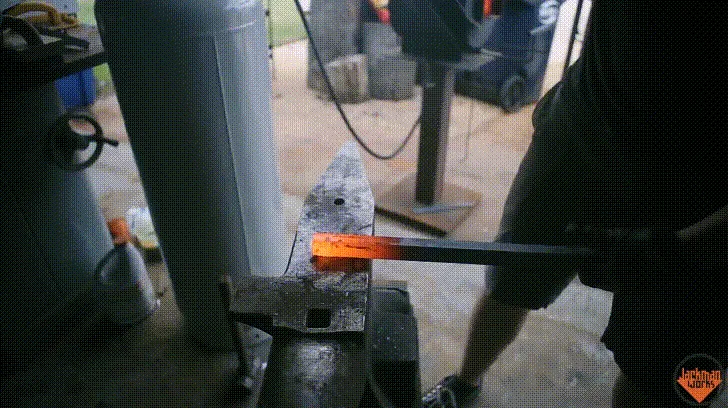 Giant Epoxy Resin Handle Screwdriver — Forging the bit
